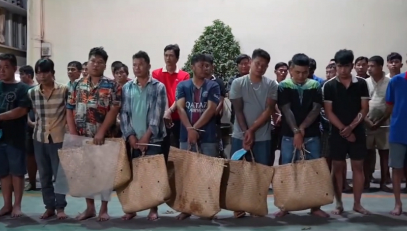 Liên tiếp triệt phá các tụ điểm cờ bạc quy mô lớn trong cao điểm Tết Bính Ngọ  -8