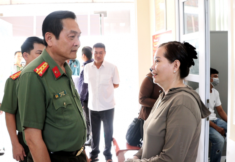 Giám đốc Công an tỉnh Cà Mau được giới thiệu ứng cử Đại biểu Quốc hội khóa XVI -0