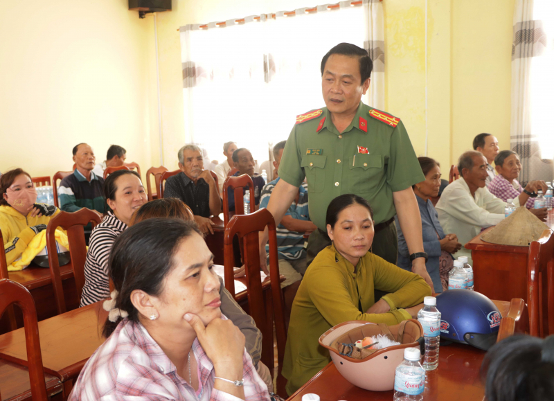 Giám đốc Công an tỉnh Cà Mau được giới thiệu ứng cử Đại biểu Quốc hội khóa XVI -0