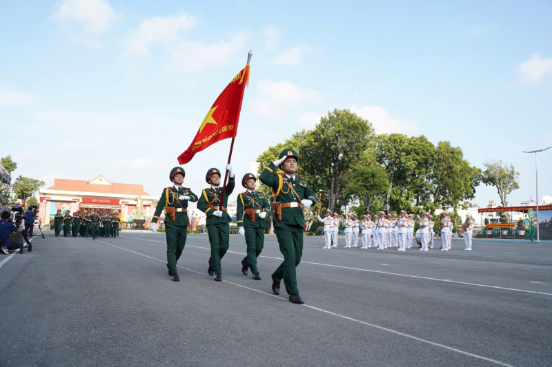Các lực lượng vũ trang TP Hồ Chí Minh ra quân huấn luyện năm 2026  -0