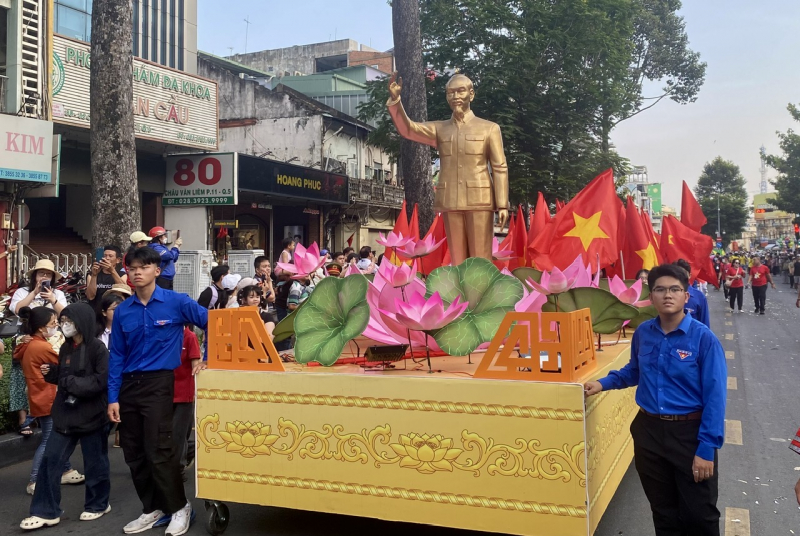 1jipl93ol_6naq2v.jpeg -0