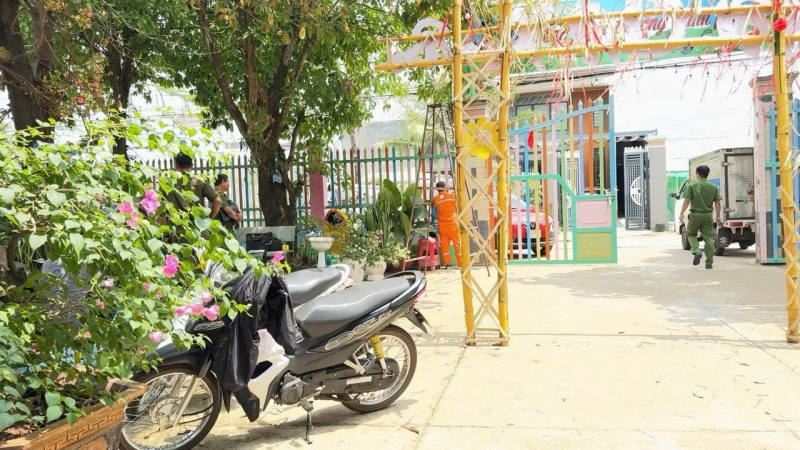 Bé trai 8 tuổi nghi bị điện giật tử vong tại trường mầm non -0