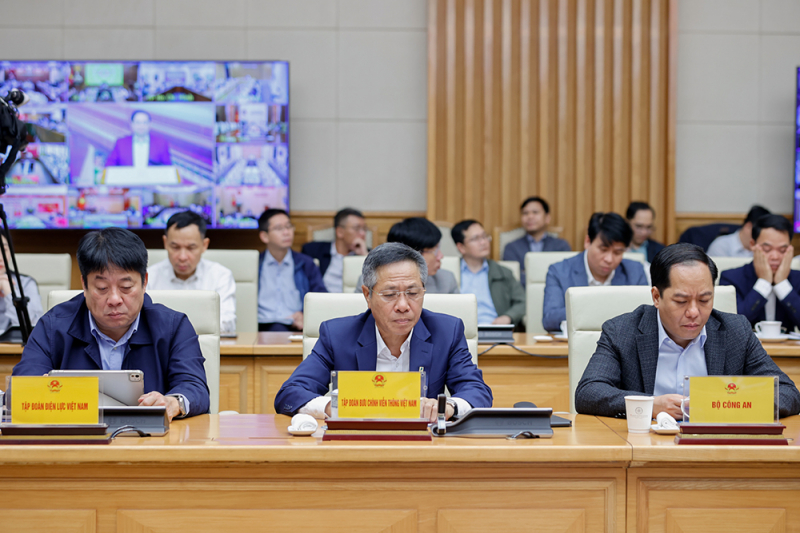 Thủ tướng chủ trì phiên họp thứ 7 của Ban Chỉ đạo các dự án đường sắt -0