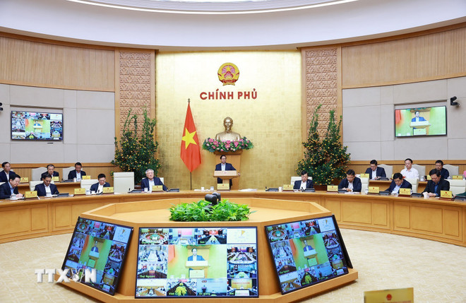 Thủ tướng: Lập kịch bản, ứng phó với tình hình, đảm bảo các mục tiêu phát triển -0