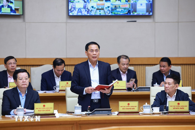 Thủ tướng: Lập kịch bản, ứng phó với tình hình, đảm bảo các mục tiêu phát triển -0