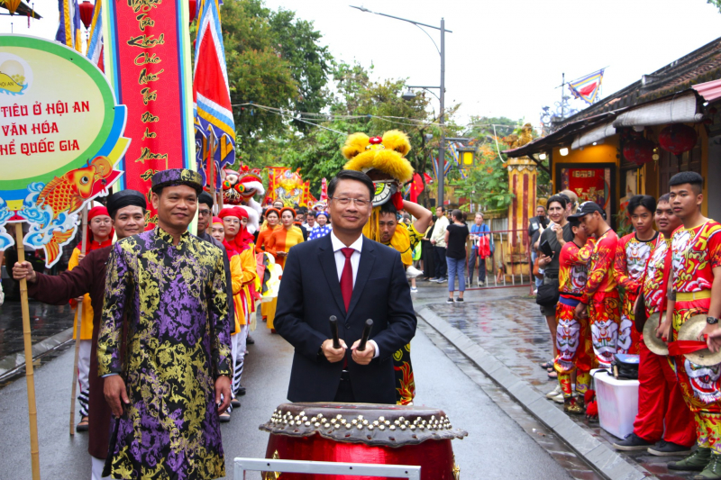 Rực rỡ Tết Nguyên Tiêu Bính Ngọ 2026 giữa lòng phố cổ Hội An -1