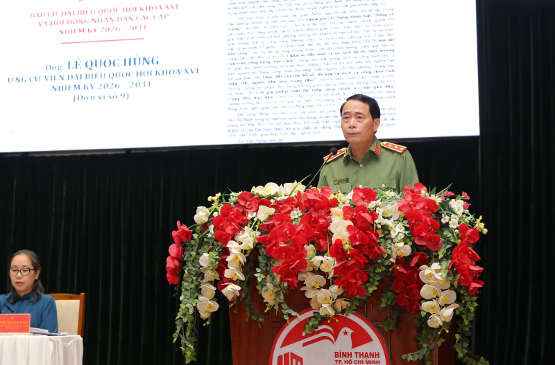 Nhiều ý kiến cử tri gửi gắm tới Thứ trưởng Lê Quốc Hùng - ứng cử viên đại biểu Quốc hội -0