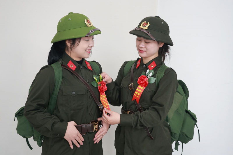 Nhiều đảng viên, công chức tỉnh Bắc Ninh xung phong thực hiện nghĩa vụ Công an nhân dân -0