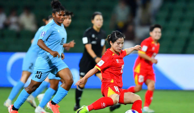 Bàn thắng phút bù giờ và lợi thế đầu tiên của tuyển nữ Việt Nam -0