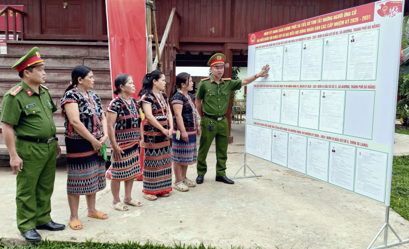 Đồng bào miền núi, vùng biên giới Đà Nẵng náo nức chờ đón ngày hội non sông -0