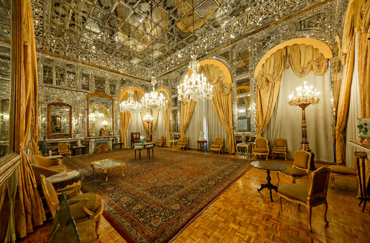 Khi “trái tim di sản” Iran rung chuyển giữa khói lửa xung đột -0