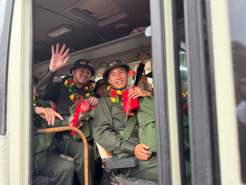 Hơn 4.600 thanh niên Đà Nẵng vững bước lên đường trong khí thế mới của mùa giao quân đầu tiên theo mô hình chính quyền hai cấp -0