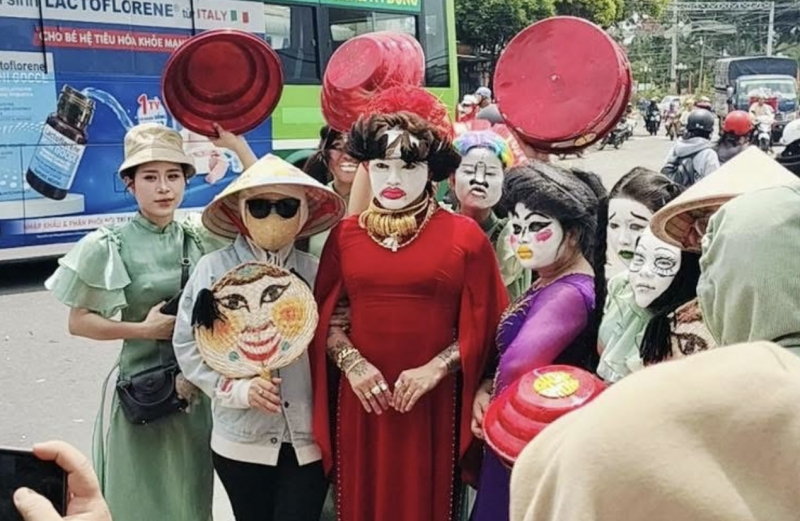 Đảm bảo an toàn cho du khách tham gia Lễ hội Làm Chay -1