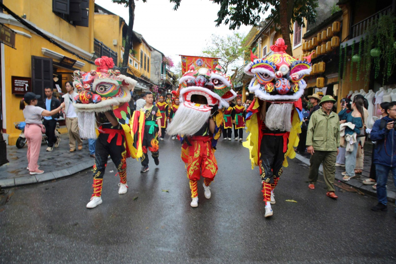 Rực rỡ Tết Nguyên Tiêu Bính Ngọ 2026 giữa lòng phố cổ Hội An -0