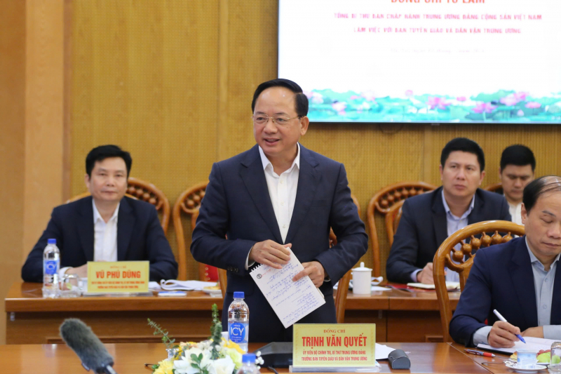 Tổng Bí thư Tô Lâm: Công tác chính trị, tư tưởng phải thực sự đi trước, mở đường -1