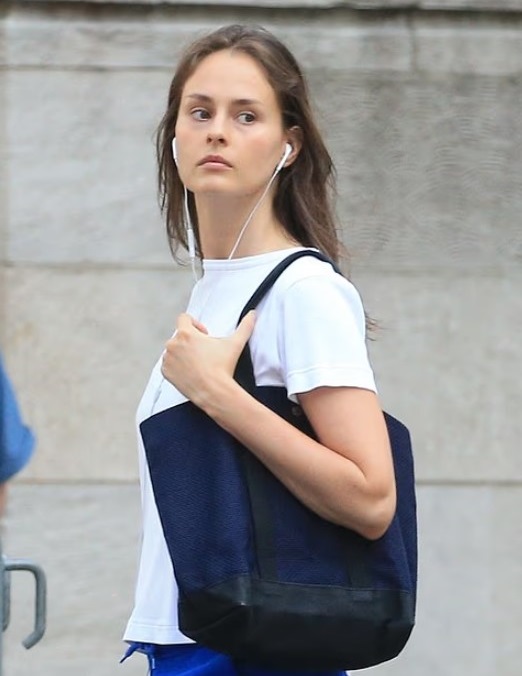 Karyna Shuliak - Người thừa kế “đảo tội ác” của Epstein -0