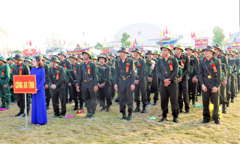 Rộn ràng ngày hội đưa quân ở miền Tây Nam Bộ -1