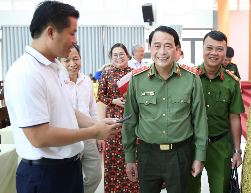 Các ứng cử viên khi trúng cử cần 