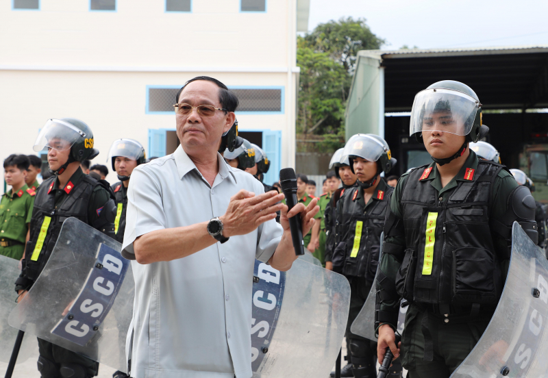Phó Chủ tịch Quốc hội kiểm tra công tác bảo vệ bầu cử tại Phòng CSCĐ Công an TP Cần Thơ -0