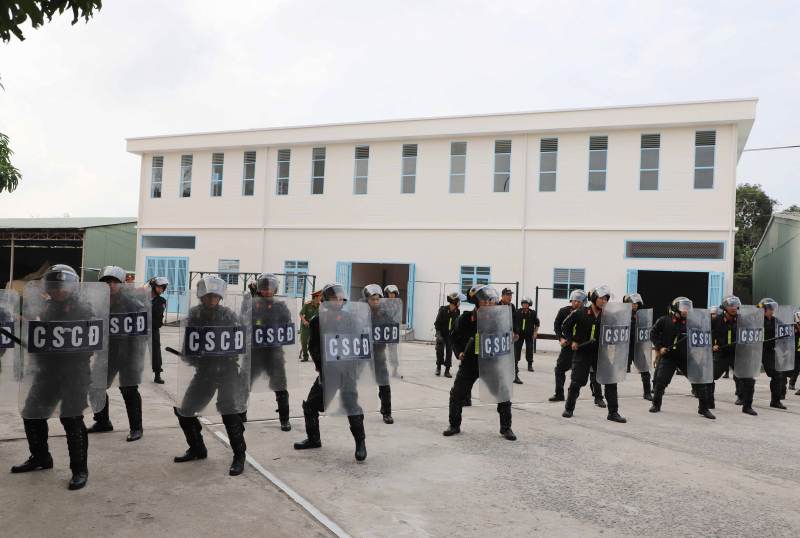 Phó Chủ tịch Quốc hội kiểm tra công tác bảo vệ bầu cử tại Phòng CSCĐ Công an TP Cần Thơ -0