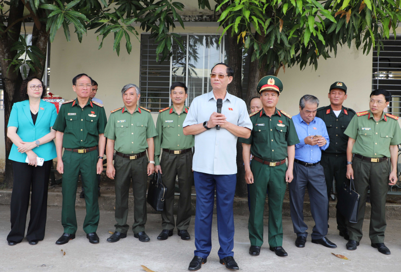 Phó Chủ tịch Quốc hội kiểm tra công tác bảo vệ bầu cử tại Phòng CSCĐ Công an TP Cần Thơ -0