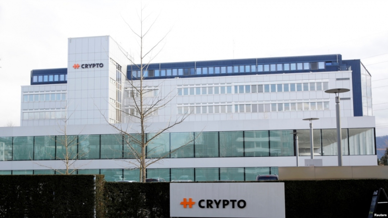 Bí mật của  những người “bán khóa”  -0