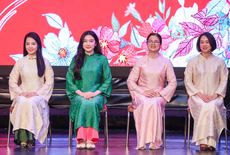 Phát huy vai trò của nữ cán bộ, chiến sĩ Cục Truyền thông CAND trong xây dựng lực lượng, văn hoá CAND -1