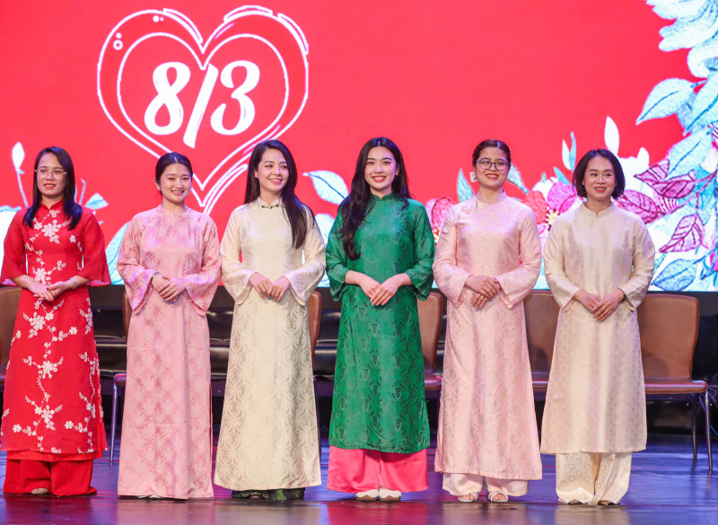 Phát huy vai trò của nữ cán bộ, chiến sĩ Cục Truyền thông CAND trong xây dựng lực lượng, văn hoá CAND -3