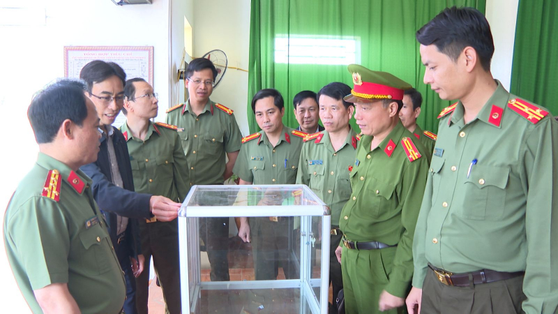 Triển khai đồng bộ các biện pháp bảo đảm ANTT tại các điểm bầu cử -0