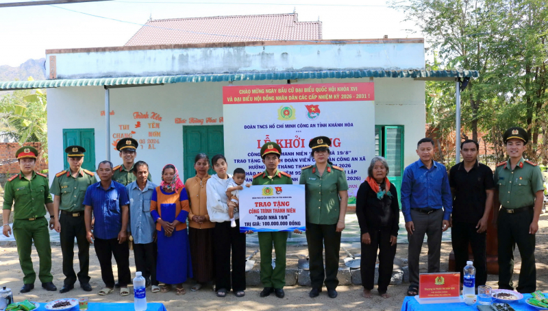 Xây dựng “Ngôi nhà 19/8” thứ hai cho đoàn viên thanh niên Công an tỉnh Khánh Hòa  -0