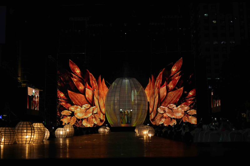 Ấn tượng đêm khai mạc Lễ hội áo dài TP Hồ Chí Minh năm 2026 -0