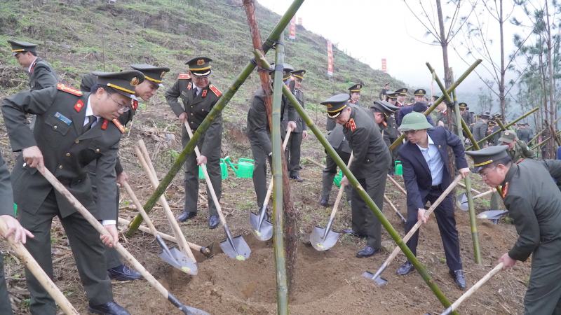 Cục Kế hoạch và Tài chính chung tay hướng về cộng đồng -2