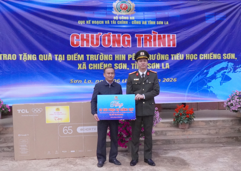 Cục Kế hoạch và Tài chính chung tay hướng về cộng đồng -0