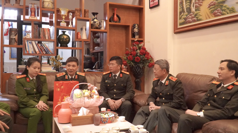 Cục Kế hoạch và Tài chính chung tay hướng về cộng đồng -0