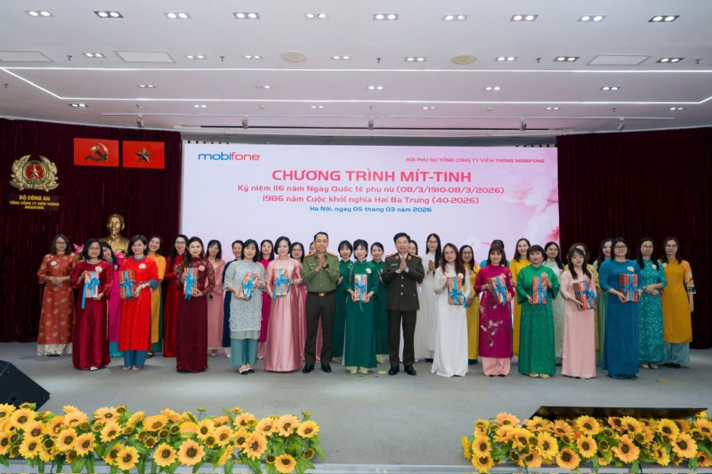 Lan tỏa tinh thần đoàn kết và khát vọng cống hiến của phụ nữ Tổng Công ty viễn thông MobiFone -0