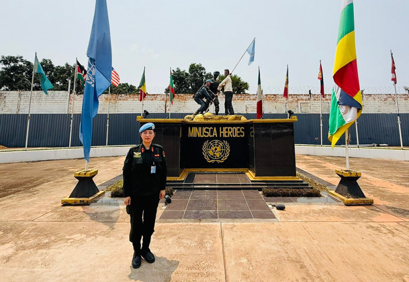 “Hoa xương rồng” trong nắng gió châu Phi -0