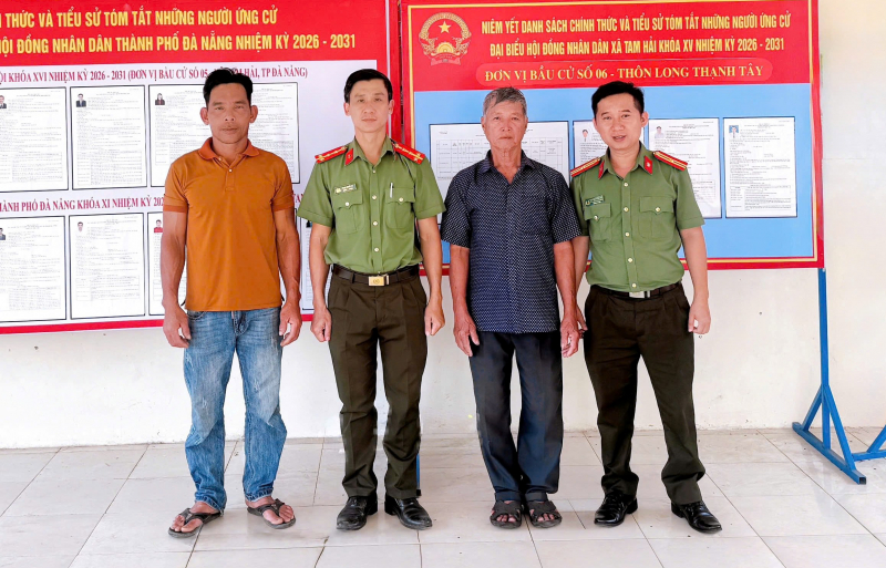 “Lá chắn thép” bảo vệ bầu cử nơi biên cương, biển đảo tại miền Trung  -0