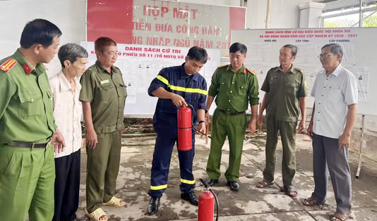 Bảo đảm an toàn phòng cháy, chữa cháy tại các điểm bầu cử ở miền Tây Nam Bộ -0