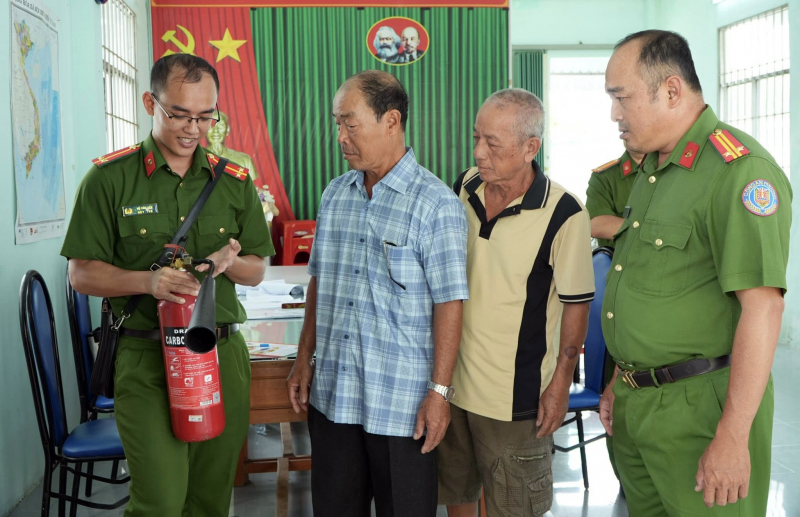 Bảo đảm an toàn phòng cháy, chữa cháy tại các điểm bầu cử ở miền Tây Nam Bộ -0
