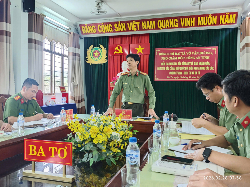 “Lá chắn thép” bảo vệ bầu cử nơi biên cương, biển đảo tại miền Trung  -0