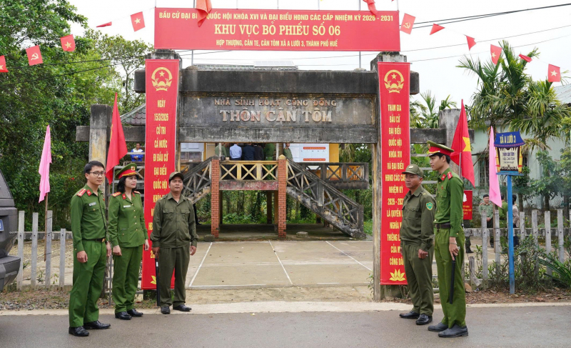 Tuổi trẻ Công an TP Huế xung kích, lập công, góp sức giữ bình yên địa bàn trước “Ngày hội lớn” -0