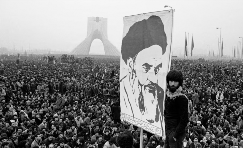 Nhìn lại những cú sốc giá năng lượng thế giới hơn nửa thế kỷ qua -0