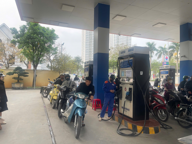 Giảm thuế nhập khẩu một số mặt hàng xăng dầu về 0% -0