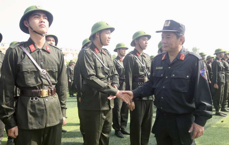 Hơn 1.300 tân binh CSCĐ bước vào thời gian huấn luyện -0