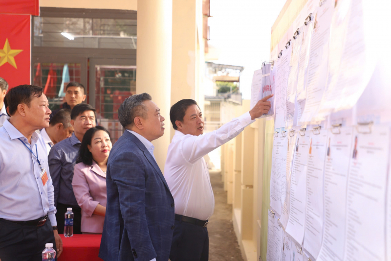 Chủ nhiệm UBKT Trung ương Trần Sỹ Thanh kiểm tra công tác bầu cử tại Đắk Lắk -0