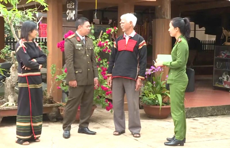 Công an Đắk Lắk sẵn sàng cho “ngày hội của toàn dân” -0