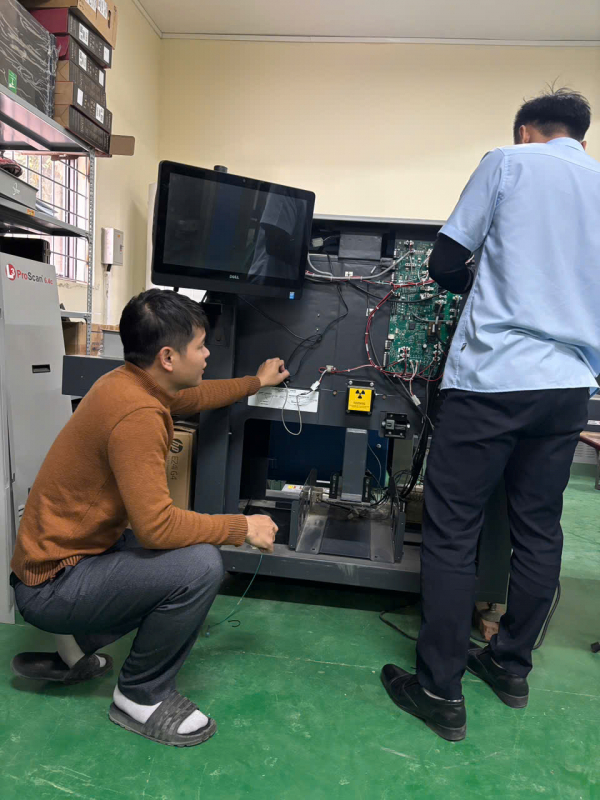 Người coi kho đặc biệt ở Bộ Tư lệnh Cảnh vệ -1