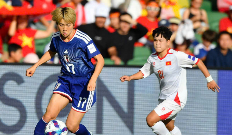 z7606732442687_cedd40a85d87328f9bdbd45931d2d45c.jpg -0