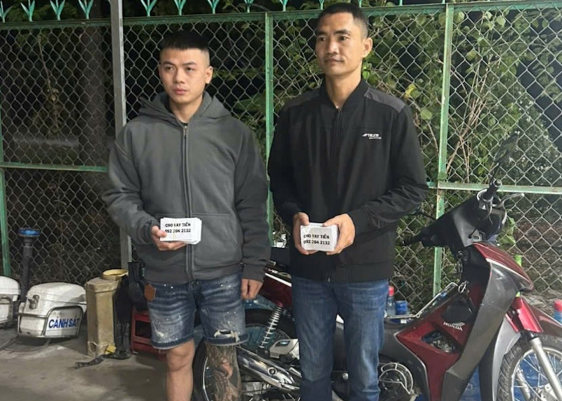 02 đối tượng cùng tang vật.jpeg -0