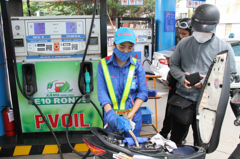 Xăng E10 có thể “phủ sóng” thị trường sớm hơn dự kiến -0
